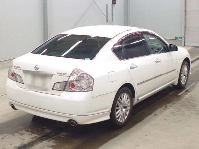 NISSAN FUGA