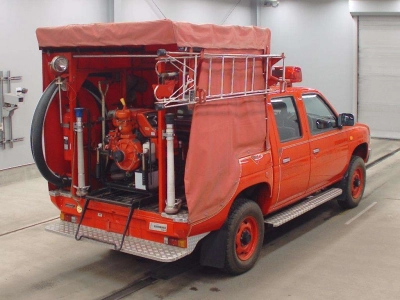NISSAN DATSUN