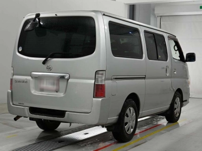 NISSAN CARAVAN