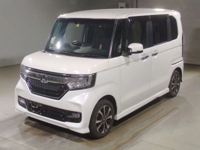 HONDA N BOX CUSTOM