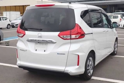 HONDA FREED+