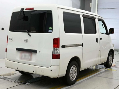 TOYOTA LITE ACE VAN