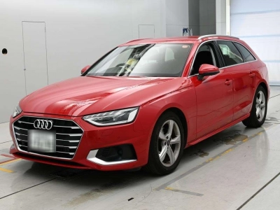 AUDI A4 AVANTE