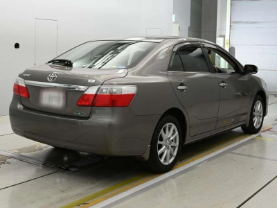 TOYOTA PREMIO