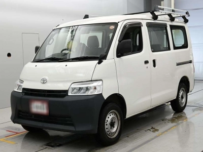 TOYOTA TOWN ACE VAN