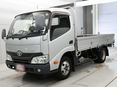 TOYOTA DYNA TRUCK
