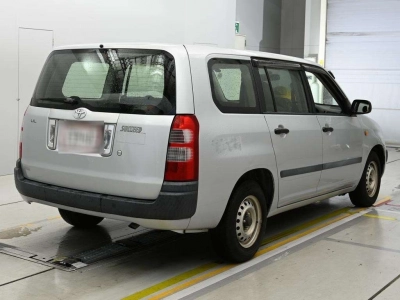 TOYOTA SUCCEED VAN