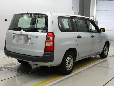 TOYOTA SUCCEED VAN