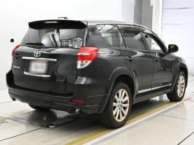 TOYOTA VANGUARD