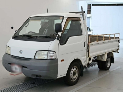 NISSAN VANETTE TRUCK