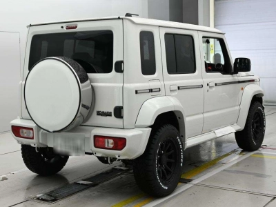 SUZUKI JIMNY NOMADE