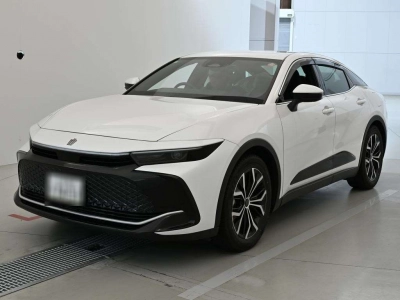 TOYOTA CROWN CROSSOVER