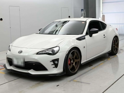 TOYOTA 86