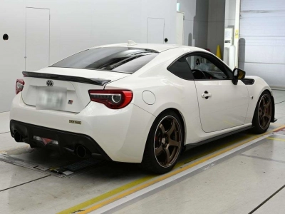 TOYOTA 86