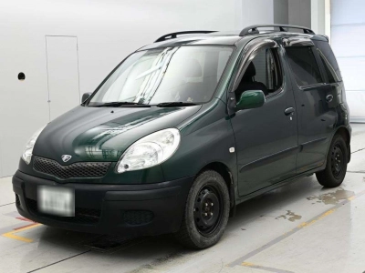 TOYOTA FUN CARGO