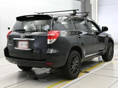 TOYOTA VANGUARD