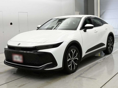 TOYOTA CROWN CROSSOVER
