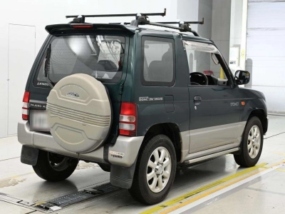 MITSUBISHI PAJERO MINI