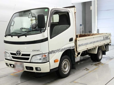 TOYOTA DYNA TRUCK