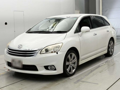 TOYOTA MARK X ZIO
