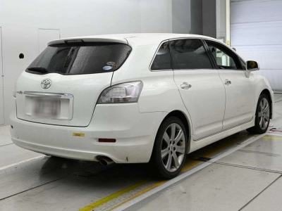 TOYOTA MARK X ZIO