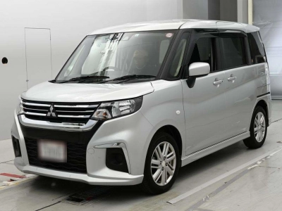 MITSUBISHI DELICA D:2