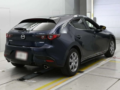 MAZDA MAZDA3 FASTBACK