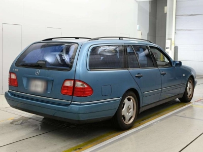 MERCEDES BENZ E CLASS STATION WAGON