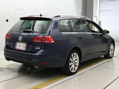 VOLKSWAGEN GOLF VARIANT