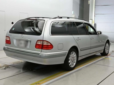 MERCEDES BENZ E CLASS STATION WAGON