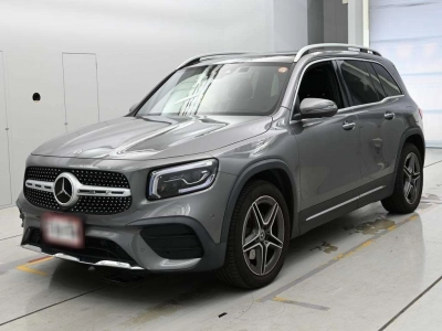 MERCEDES BENZ GLB