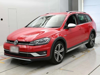 VOLKSWAGEN GOLF ALLTRACK