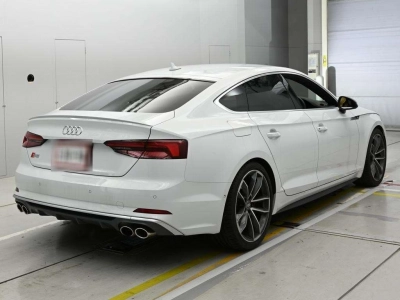 AUDI S5 SPORTBACK