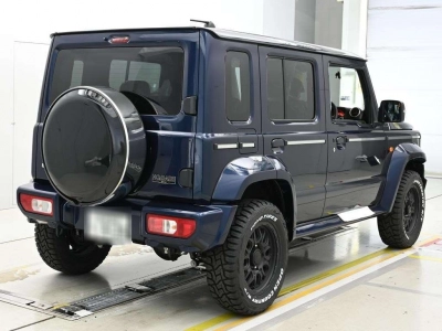 SUZUKI JIMNY NOMADE
