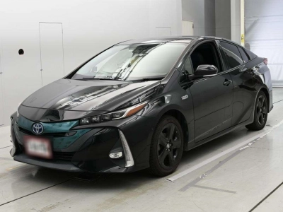 TOYOTA PRIUS PHV