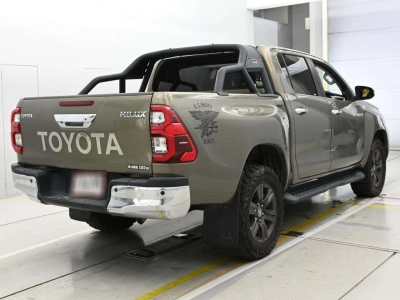 TOYOTA HILUX PICK UP
