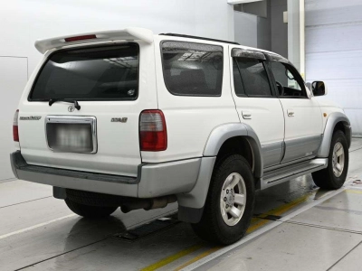 TOYOTA HILUX SURF