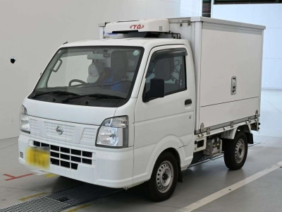 NISSAN NT100 CLIPPER
