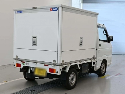 NISSAN NT100 CLIPPER