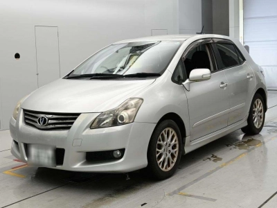 TOYOTA BLADE