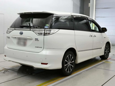 TOYOTA ESTIMA HYBRID