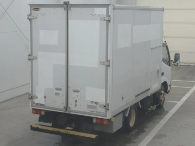 TOYOTA DYNA