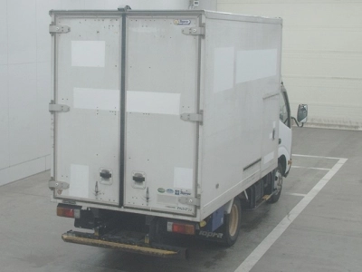 TOYOTA DYNA