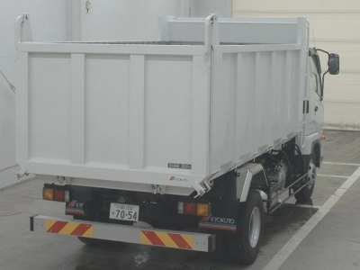 MITSUBISHI FUSO FIGHTER