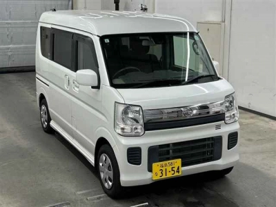 NISSAN NV100 CLIPPER RIO