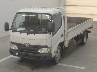TOYOTA DYNA