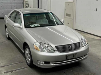 TOYOTA MARK II