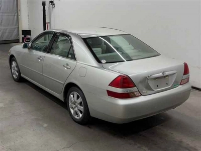 TOYOTA MARK II