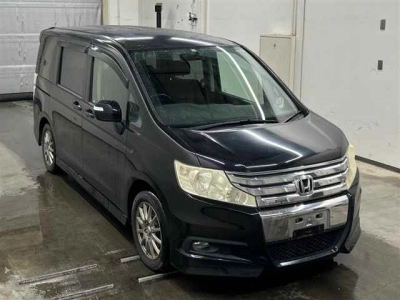 HONDA STEPWGN SPADA