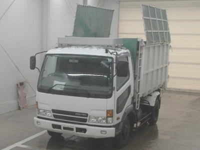 MITSUBISHI FUSO FIGHTER